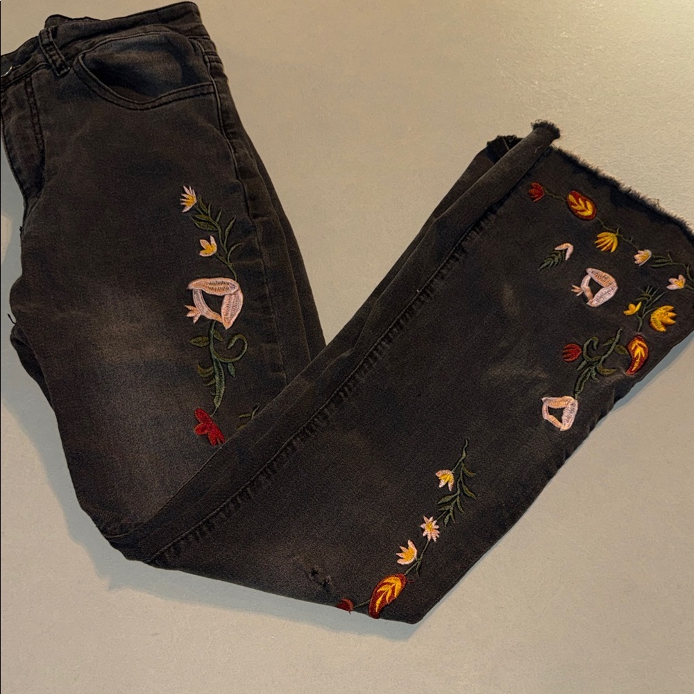 Embroidered Jeans - Medium Beautiful! (Youth size)